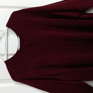 Women's size 3X burgundy Croft & Barrow sweater/cardigan